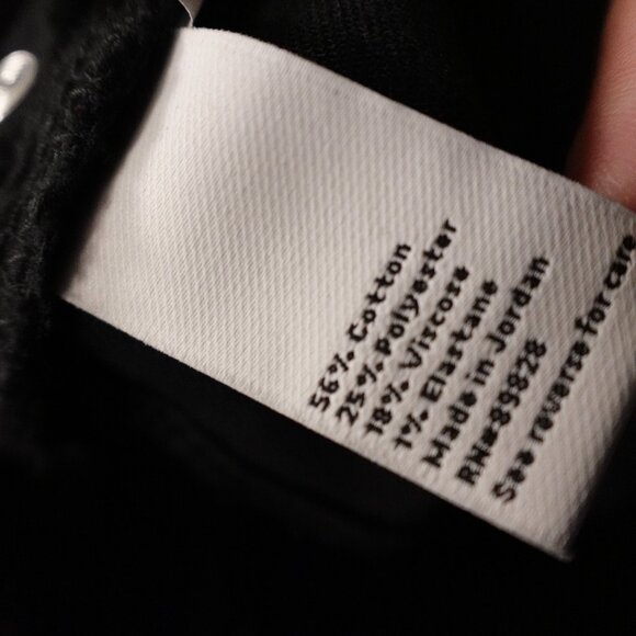 Nine West Kick Flare Jeans Women’s Size 10 Black High Rise Coated Denim Waxed - Picture 11 of 12